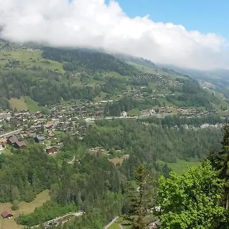 Amanda Chalet Champéry