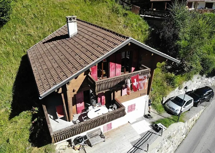 Amanda Chalé Champéry