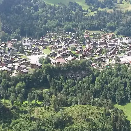 Amanda Chalet